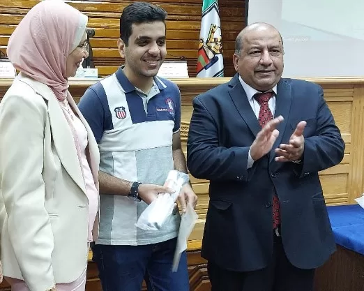 جامعة القاهرة تحتفل باليوم العالمي للعصا البيضاء: تكريم للمكفوفين وورش عمل للتوعية بحقوقهم 2 | جريدة الجمهورية