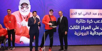 صبحي وطلعت يكرمان أبطال البارالمبية من أبناء المصرية للاتصالات