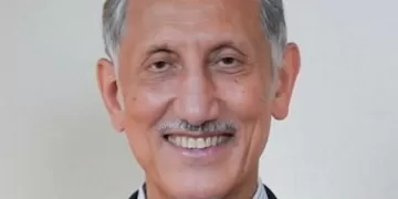  الأديب طالب الرفاعي شخصية العام الثقافية 2025