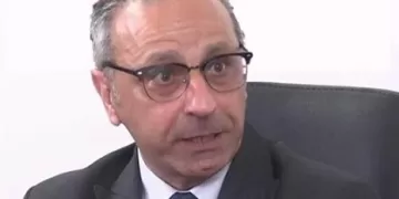 مصر تستهدف استيراد 3 ملايين طن من القمح لتأمين احتياطي يكفي 5.2 شهر