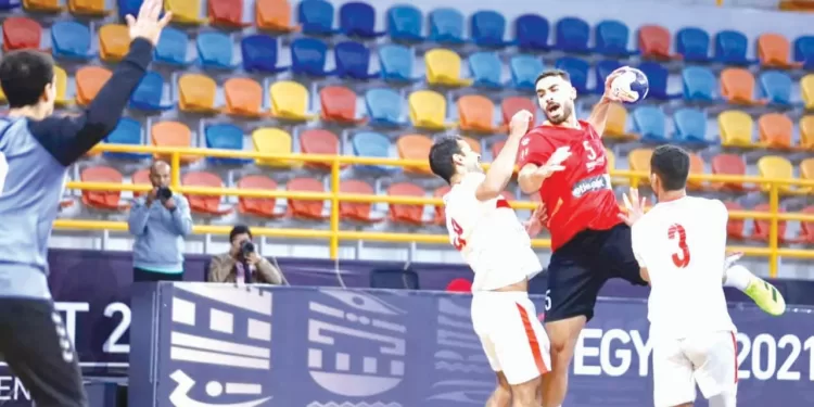 قمة مصريةيد الأهلى والزمالك.. مواجهة مصيرية ببطولة إفريقيا