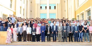 قلب واحد ينبض بالحزن: جامعة المنصورة الأهلية تقيم دقيقة حداد مؤثرة على أرواح طلاب الجلالة