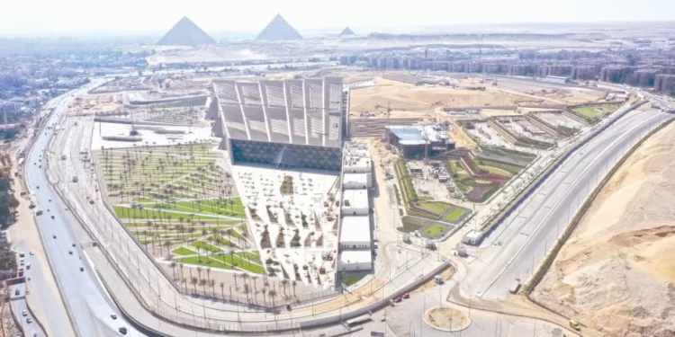 مدبولى يعلن الافتتاح التجريبى .. الأربعاء: المتحف الكبير ..  رحلة عبقرية فى حضارة مصر