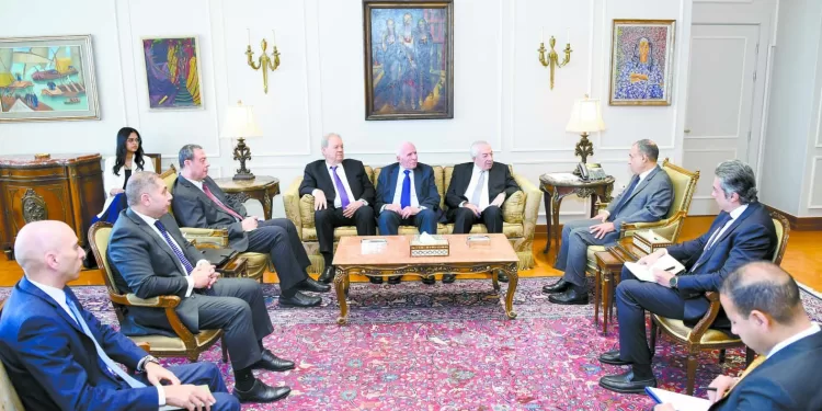 عبدالعاطى : وحدة الصف الفلسطينى.. ضرورة 1 - جريدة الجمهورية صلاح.. راحة