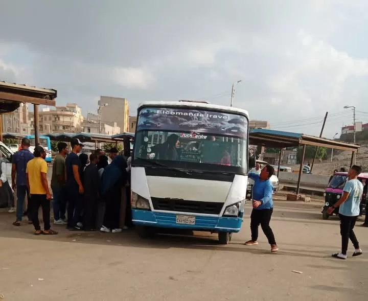 الدفع بـ ١١٧ سيارة وأتوبيس لتسهيل حركة المواطنين بين بلطيم وكفر الشيخ 2 | جريدة الجمهورية