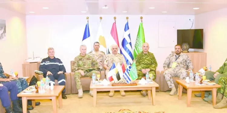 جوميز يطالب بالعمل الجماعى.. ومكافآت استثنائية لنجوم الزمالك