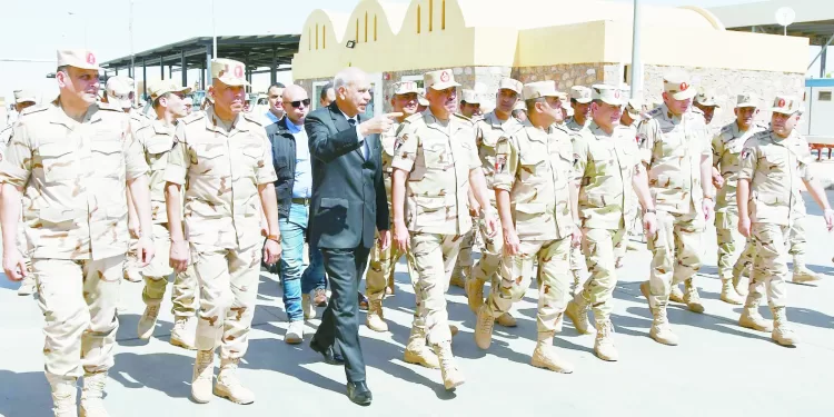 التجديد للسعيد والمثلوثى.. وتفعيل بند شراء «بنتايك»