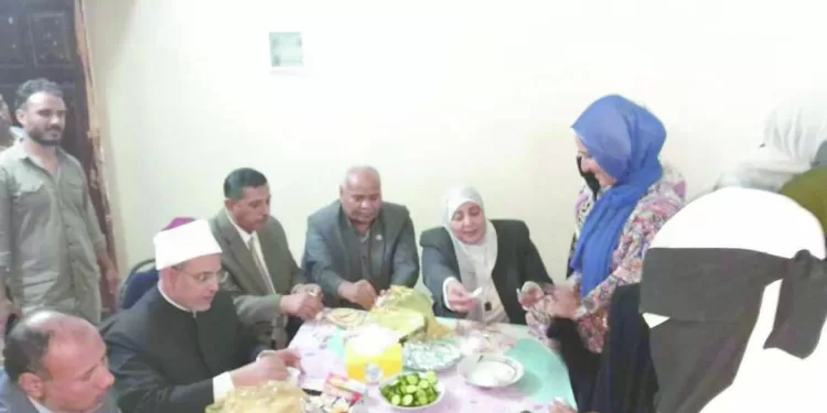 رئيس جامعة الأزهر تناول العشاء مع طالبات الأقصر 1 - جريدة الجمهورية القوة الضاربة «كولر» يستقر على تشكيل «العين»