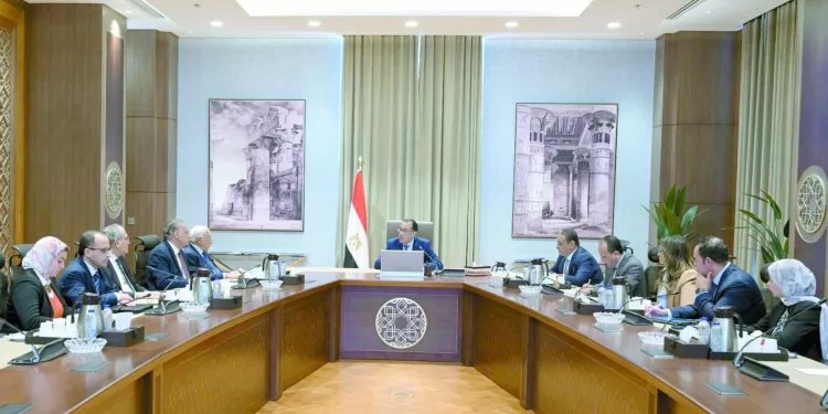 رئيس الوزراء .. منفتحون على جميع الآراء والمقترحات والانتقادات 1 - جريدة الجمهورية الأهلى والعين .. كلاسيكو عربى «إنتركونتيننتال»