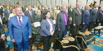 الانتقال من الدعم إلى التمكين