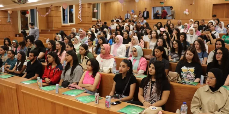 رئيس جامعة القاهرة يؤكد على أهمية الفرع الدولي في زيارة تفقدية لـ 6 أكتوبر