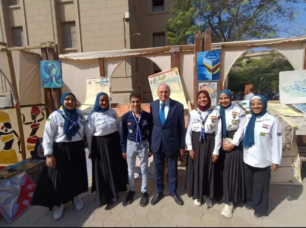أسبوع الانطلاقة: طلاب جامعة القاهرة يكتشفون عالمهم الجامعي بالأنشطة والفعاليات 4 - جريدة الجمهورية WhatsApp Image 2024 10 03 at 10.21.53 AM 3 - جريدة الجمهورية
