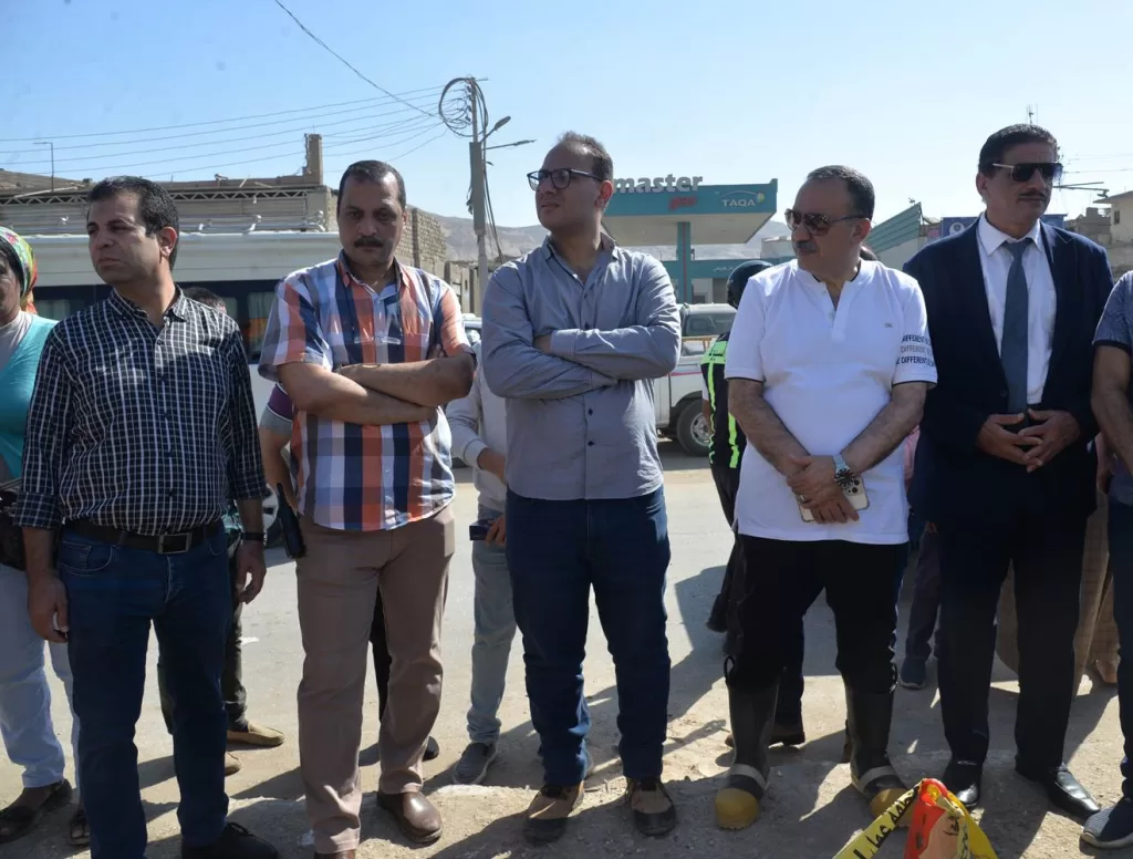 محافظ أسيوط يوجه بسرعة إصلاح التسريب بـ«الطريق الدائري» ويؤكد على متابعته المستمرة للأعمال 2 - جريدة الجمهورية WhatsApp Image 2024 10 06 at 10.19.24 PM 1 - جريدة الجمهورية
