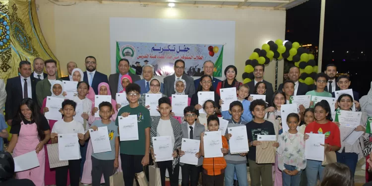 جامعة القاهرة تكرم أبناء أساتذتها المتفوقين 1 - جريدة الجمهورية جامعة القاهرة تكرم أبناء أساتذتها المتفوقين