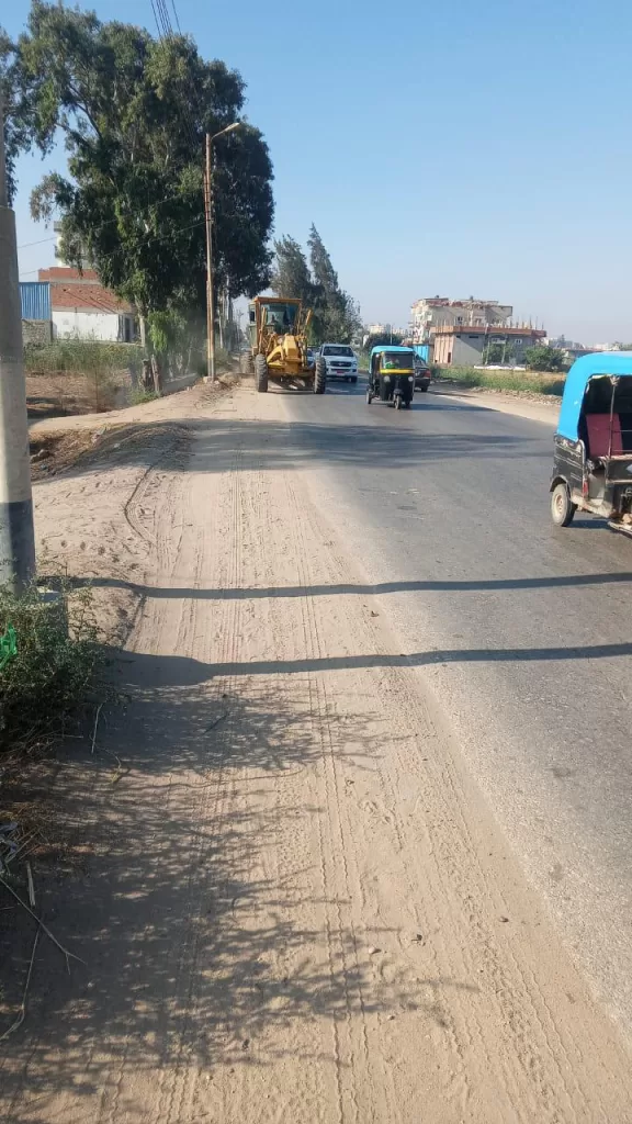 رفع كفاءة الطرق في الرياض بكفر الشيخ ضمن مبادرة «بداية جديدة» 2 - جريدة الجمهورية WhatsApp Image 2024 10 07 at 10.58.20 AM - جريدة الجمهورية