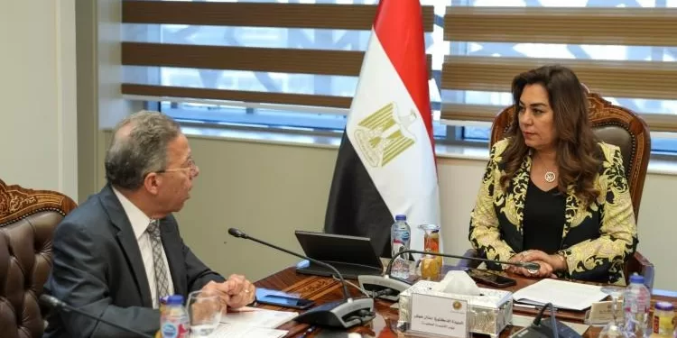 العيادات الخاصة تواجه تحديات جديدة: لقاء حاسم بين وزيرة التنمية المحلية ونقيب الأطباء