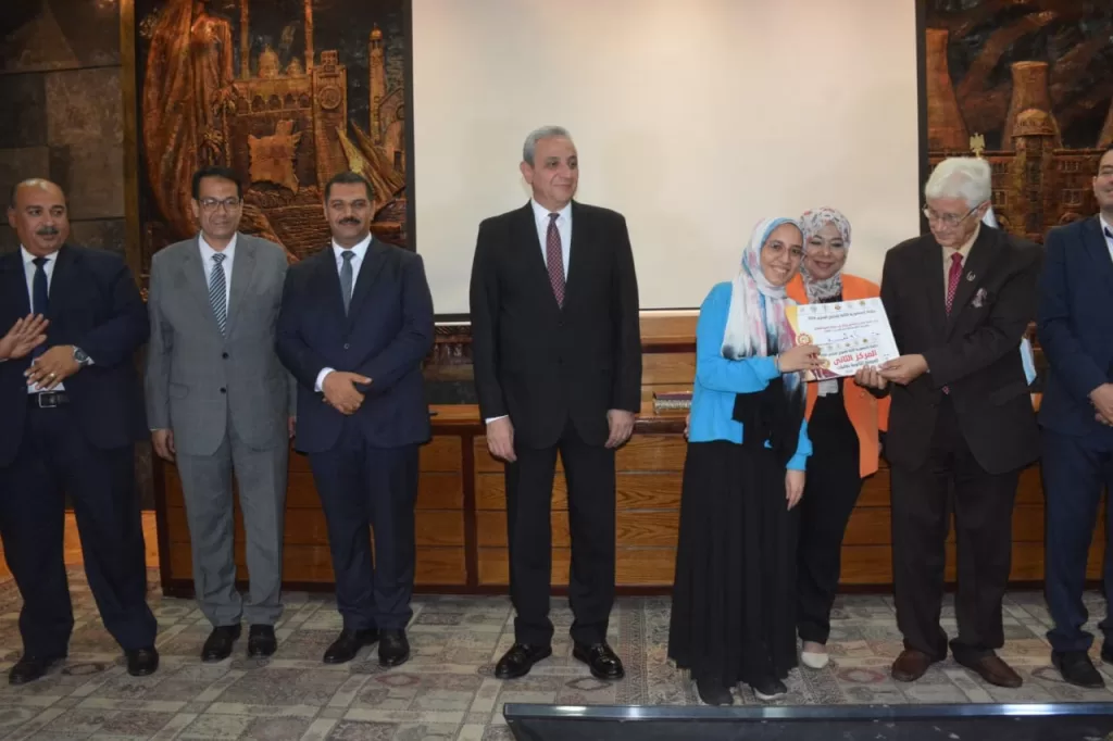 محافظ الغربية يشجع المواهب الشابة ويكرم أبطال الشطرنج 18 - جريدة الجمهورية WhatsApp Image 2024 10 07 at 11.51.21 PM - جريدة الجمهورية