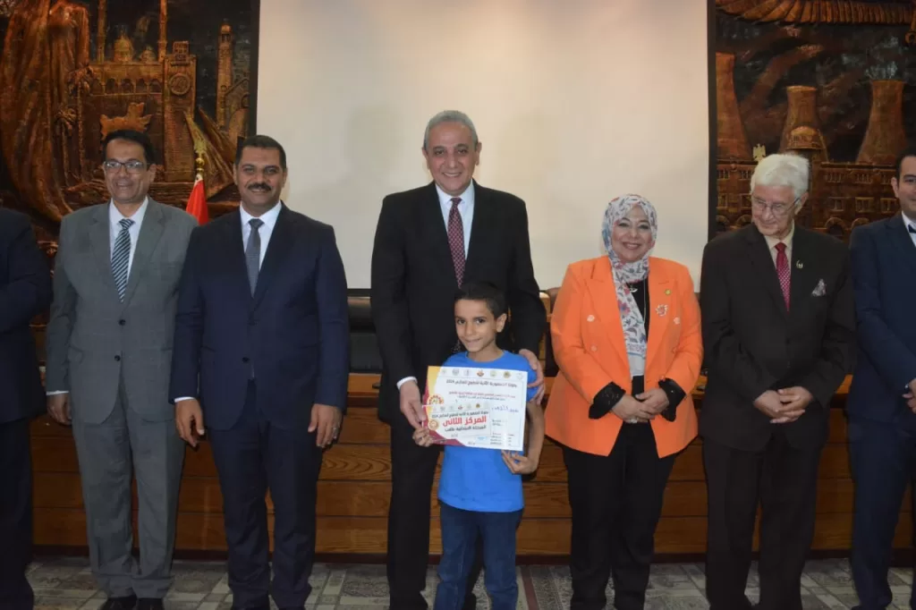 محافظ الغربية يشجع المواهب الشابة ويكرم أبطال الشطرنج 25 - جريدة الجمهورية WhatsApp Image 2024 10 07 at 11.51.23 PM - جريدة الجمهورية