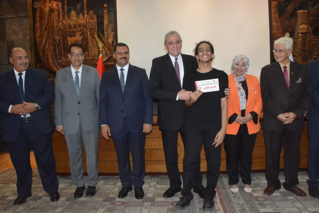 محافظ الغربية يشجع المواهب الشابة ويكرم أبطال الشطرنج 31 - جريدة الجمهورية WhatsApp Image 2024 10 07 at 11.51.25 PM - جريدة الجمهورية