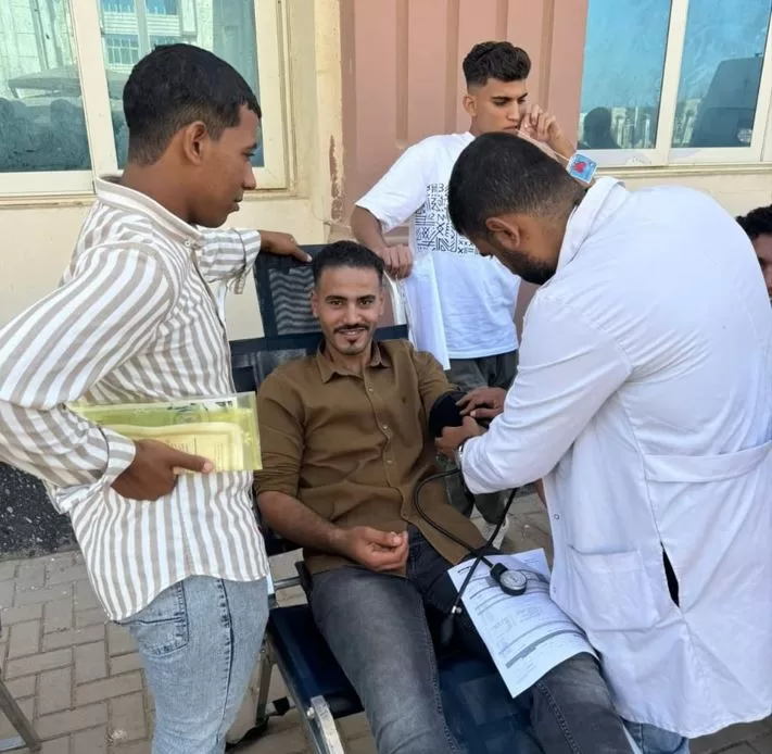 إقبال كبير على التبرع بالدم بجامعة بني سويف الأهلية 3 - جريدة الجمهورية WhatsApp Image 2024 10 07 at 2.44.30 PM 1 jpeg - جريدة الجمهورية