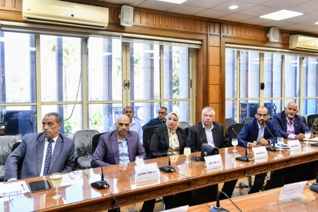 انطلاق المرحلة الثانية لتدريب العاملين على إدارة المخلفات الصلبة بالدقهلية 5 - جريدة الجمهورية WhatsApp Image 2024 10 07 at 3.18.46 PM - جريدة الجمهورية