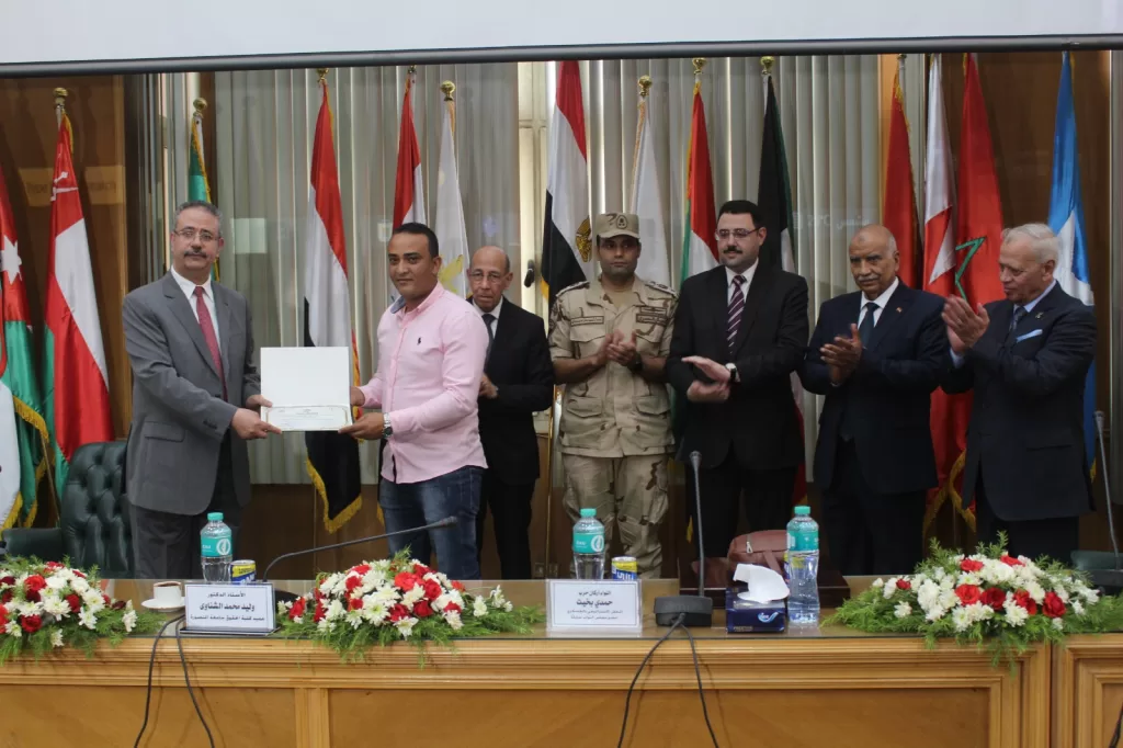حقوق المنصورة تحتفي بأبطال أكتوبر: تأكيد على الهوية الوطنية وغرس قيم البطولة والتضحية في الطلاب 10 - جريدة الجمهورية WhatsApp Image 2024 10 07 at 6.38.23 PM - جريدة الجمهورية