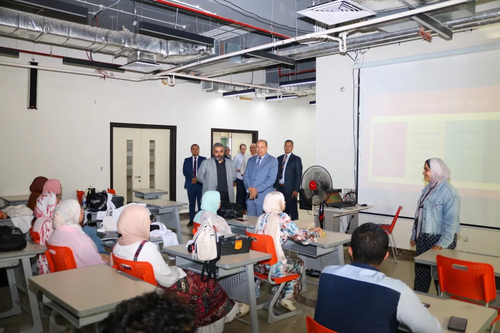 جولة تفقدية شاملة لرئيس جامعة المنصورة الأهلية 10 - جريدة الجمهورية WhatsApp Image 2024 10 08 at 3.03.35 PM 1 - جريدة الجمهورية