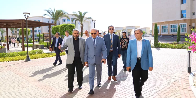 جولة تفقدية شاملة لرئيس جامعة المنصورة الأهلية 1 - جريدة الجمهورية جولة تفقدية شاملة لرئيس جامعة المنصورة الأهلية