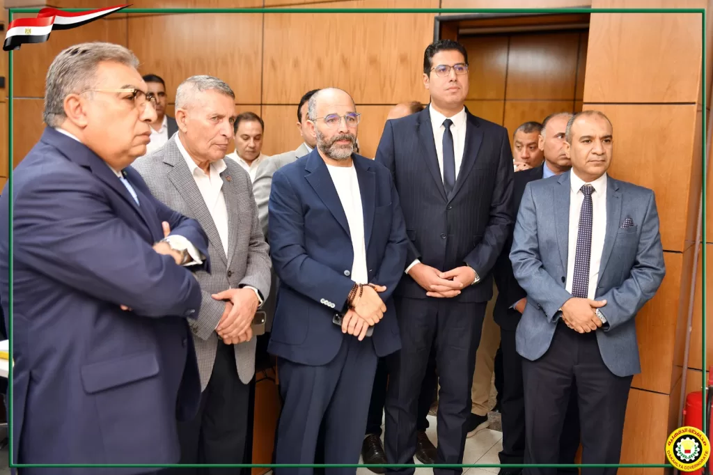 محافظ الدقهلية يضع تطوير الحدائق على رأس أولوياته.. المنصورة تتحول لواحة خضراء 21 - جريدة الجمهورية WhatsApp Image 2024 10 09 at 3.04.30 PM 2 - جريدة الجمهورية