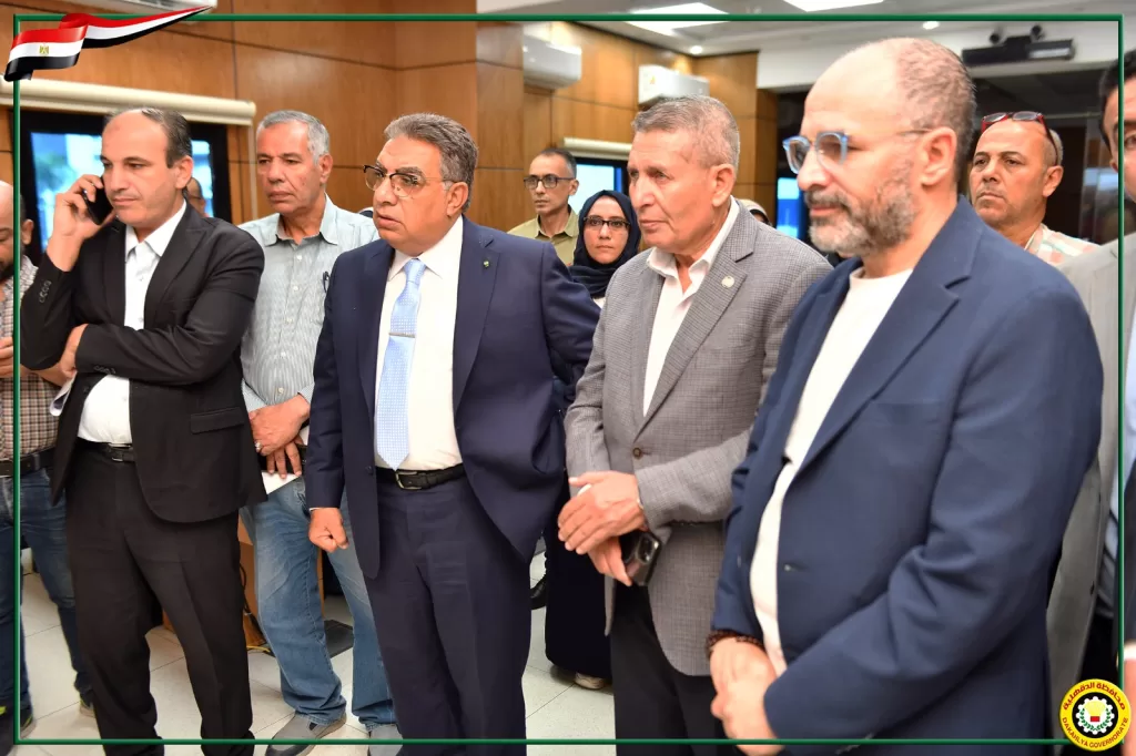 محافظ الدقهلية يضع تطوير الحدائق على رأس أولوياته.. المنصورة تتحول لواحة خضراء 3 - جريدة الجمهورية WhatsApp Image 2024 10 09 at 3.04.34 PM 1 - جريدة الجمهورية