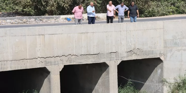 محافظ بني سويف يستعرض تقرير شامل عن أنشطة الأوقاف خلال سبتمبر