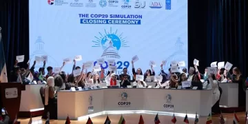 150 شابًا من 40 دولة يقدمون حلولًا مبتكرة لمشكلة تغير المناخ بالجامعة البريطانية في مصر