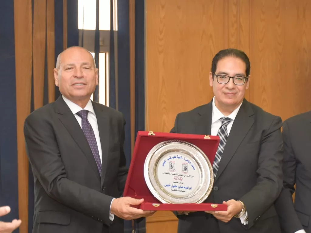 رئيس جامعة القاهرة يؤكد على أهمية التخطيط العلمي في تطوير مستشفى قصر العيني 3 - جريدة الجمهورية WhatsApp Image 2024 10 16 at 12.19.22 PM - جريدة الجمهورية