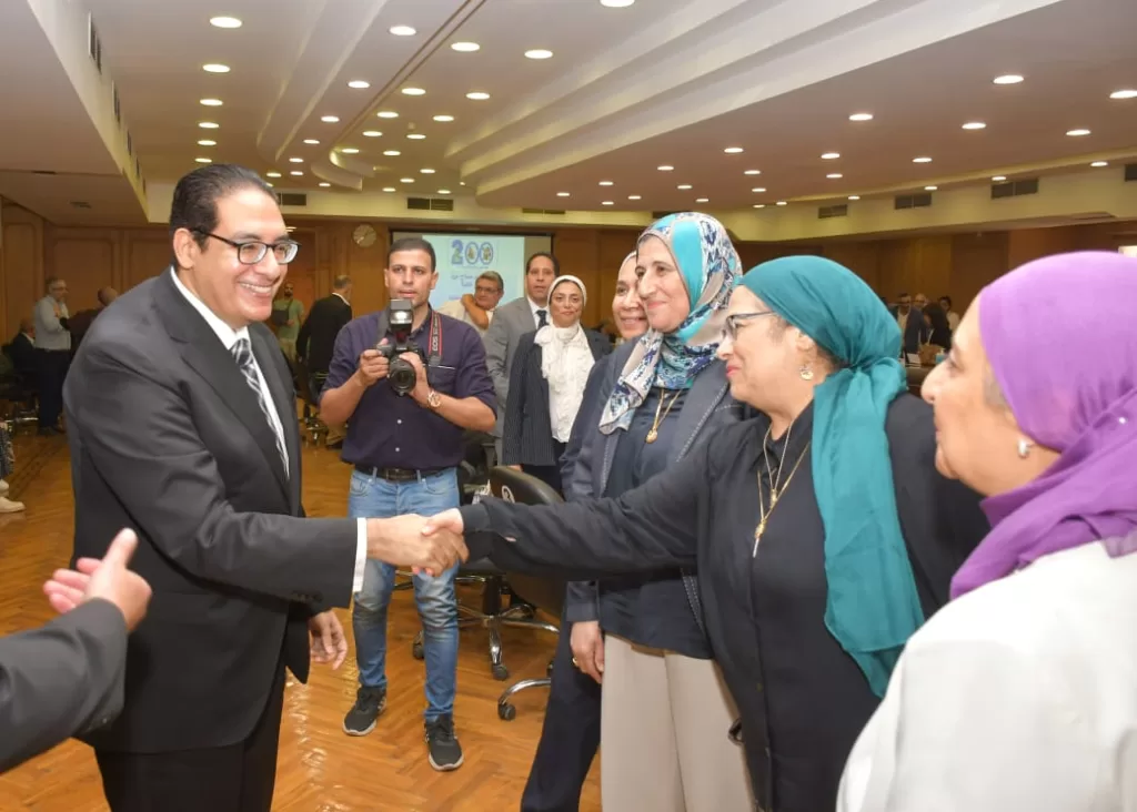 رئيس جامعة القاهرة يؤكد على أهمية التخطيط العلمي في تطوير مستشفى قصر العيني 2 - جريدة الجمهورية WhatsApp Image 2024 10 16 at 12.19.22 PM 6 - جريدة الجمهورية