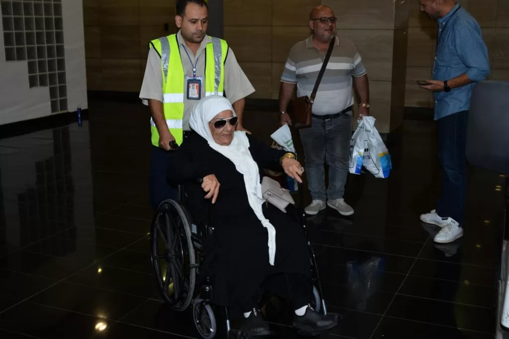 وزير الطيران: تسهيل إجراءات نقل المساعدات والإجلاء من وإلى لبنان 11 - جريدة الجمهورية WhatsApp Image 2024 10 16 at 9.30.07 PM 1 - جريدة الجمهورية