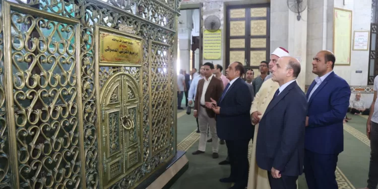 محافظ كفر الشيخ يكرم أبطال مصر في الكاراتيه من أبناء المحافظة