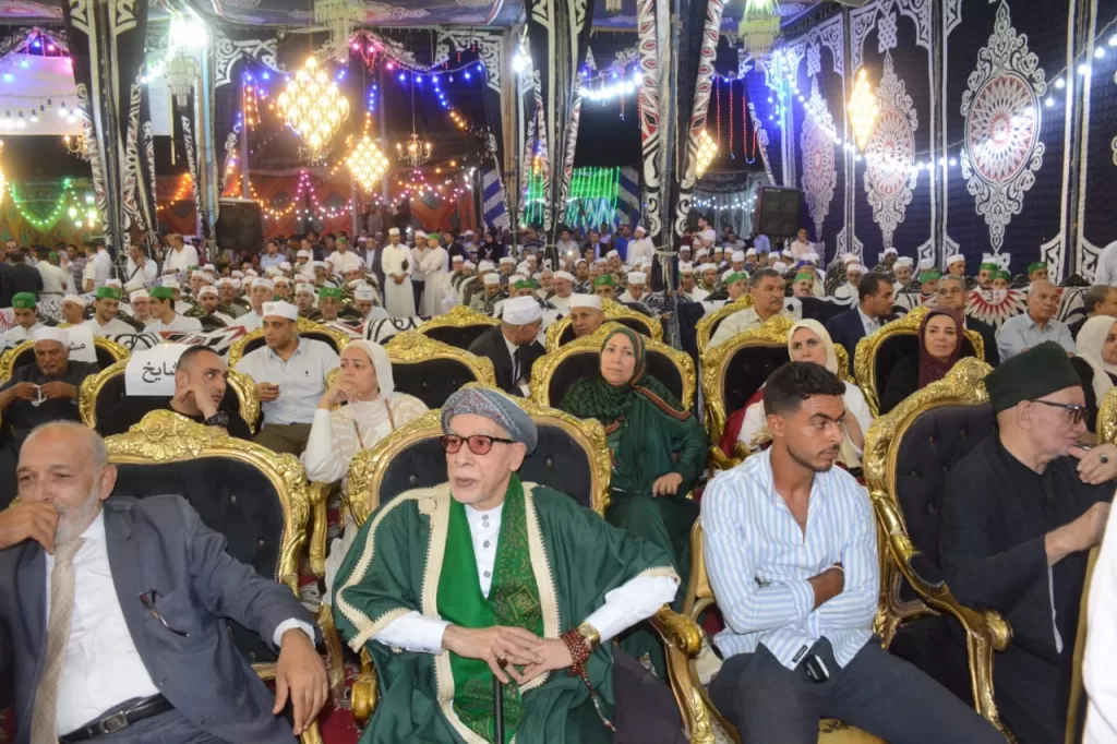 محافظ الغربية يشارك الألاف في احتفال روحاني بذكرى مولود السيد البدوي 21 - جريدة الجمهورية WhatsApp Image 2024 10 17 at 12.11.16 AM 5 - جريدة الجمهورية