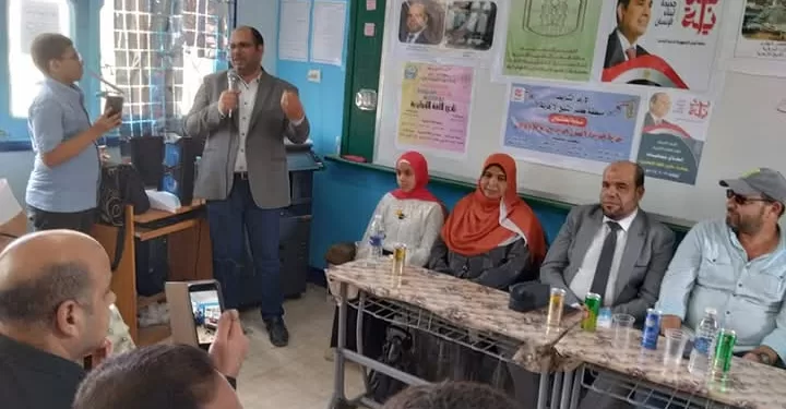 «نادي اللغة الإنجليزية» بكفر الشيخ يستكشف آفاق المستقبل في ندوة حول التغيير الشخصي