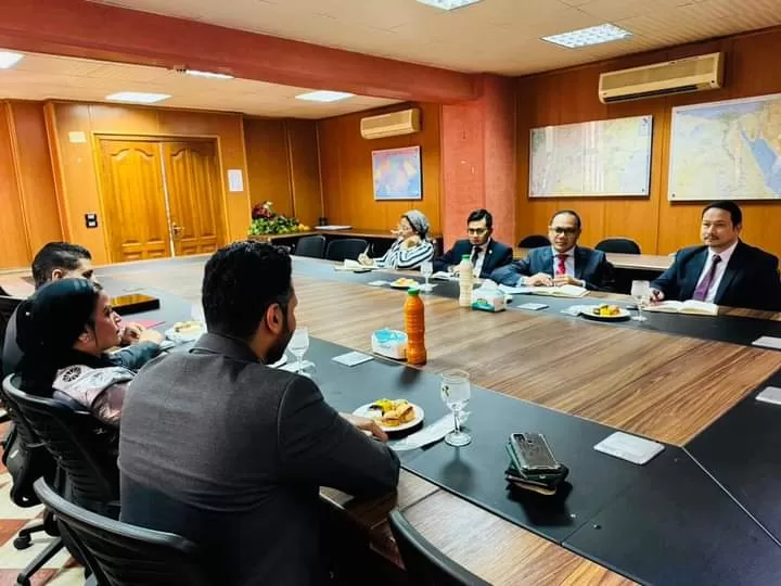 تعزيز التعاون الأكاديمي: جامعة المنصورة تلتقي بالسفارة الماليزية 6 - جريدة الجمهورية WhatsApp Image 2024 10 19 at 2.58.03 PM 2 jpeg - جريدة الجمهورية