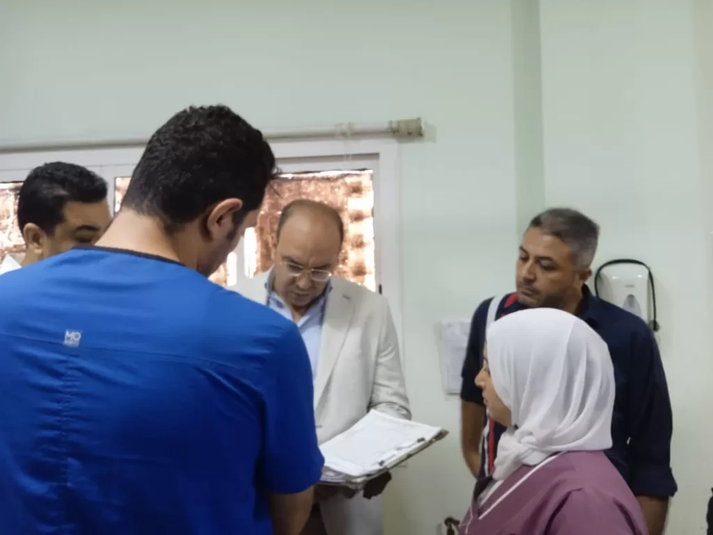 زيارة ميدانية لوكيل صحة الدقهلية لمستشفى نبروه المركزى للتأكد من جودة الخدمات المقدمة 25 - جريدة الجمهورية WhatsApp Image 2024 10 19 at 5.40.38 PM 1 - جريدة الجمهورية