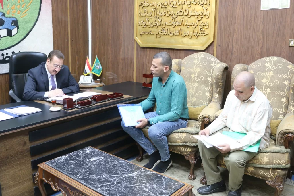 صوت المواطن يصل إلى المحافظ .. حلول عاجلة لشكاوى المواطنين في المنوفية 7 - جريدة الجمهورية WhatsApp Image 2024 10 20 at 12.15.48 PM - جريدة الجمهورية