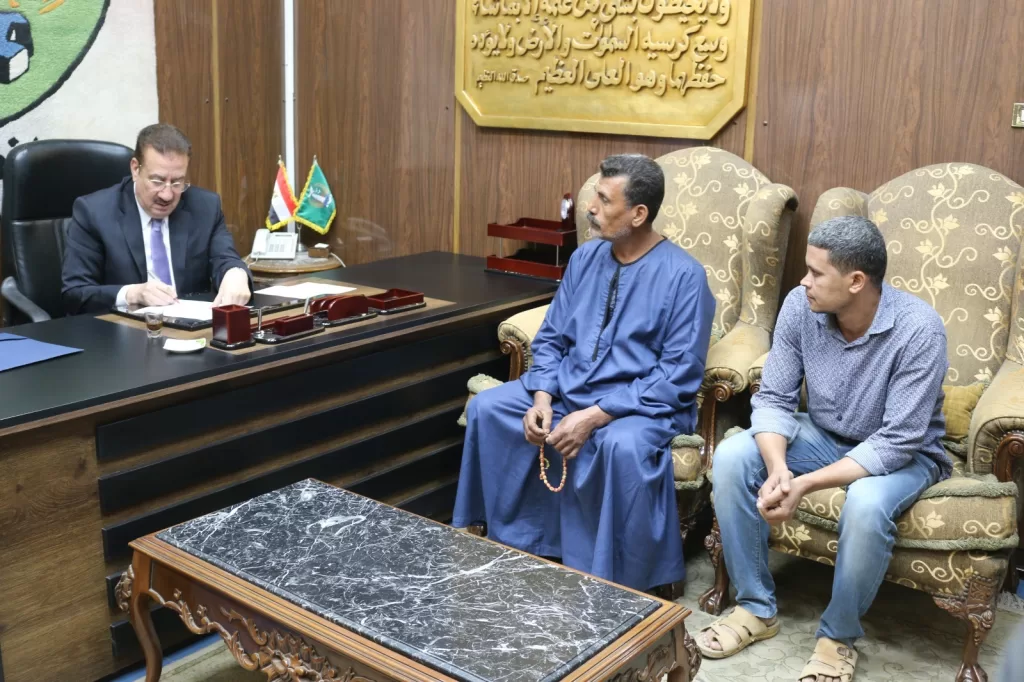 صوت المواطن يصل إلى المحافظ .. حلول عاجلة لشكاوى المواطنين في المنوفية 9 - جريدة الجمهورية WhatsApp Image 2024 10 20 at 12.15.49 PM 2 - جريدة الجمهورية
