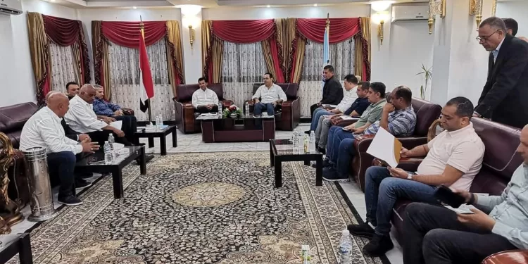 صبحي يجتمع بنواب البحر الأحمر والمستثمرين لبحث تطوير القطاع الشبابي