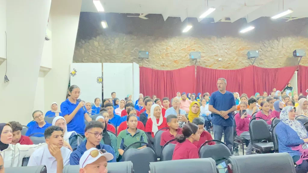 «المعاهد القومية» تُطلق مبادرة «إنترنت آمن» للطلاب 3 - جريدة الجمهورية WhatsApp Image 2024 10 20 at 2.58.59 PM 1 - جريدة الجمهورية