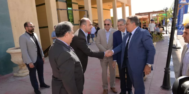 محافظ الدقهلية يزور جامعة الدلتا للوقوف على آخر المستجدات