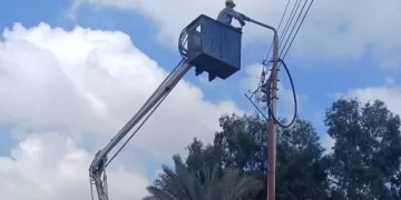 صيانة منظومة الإنارة العامة بكفرالشيخ استعدادًا للشتاء