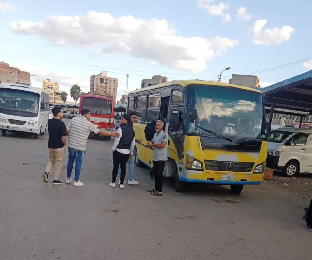 توفير أتوبيسات وميكروباصات إضافية لخدمة أهالي وطلاب بلطيم 2 | جريدة الجمهورية