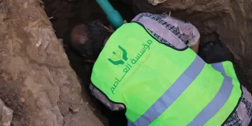 تحسين جودة الحياة للأسر  الأولى بالرعاية في قرية أبو علي بتوفير المياه النقية والمساعدات الشتوية