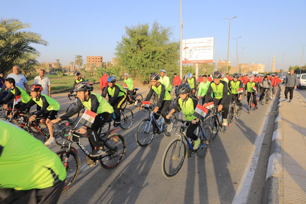 في حضور المحافظ.. شباب سوهاج ينظمون مهرجانًا رياضيًا للدراجات والمشي 2 - جريدة الجمهورية WhatsApp Image 2024 10 29 at 10.27.15 PM - جريدة الجمهورية