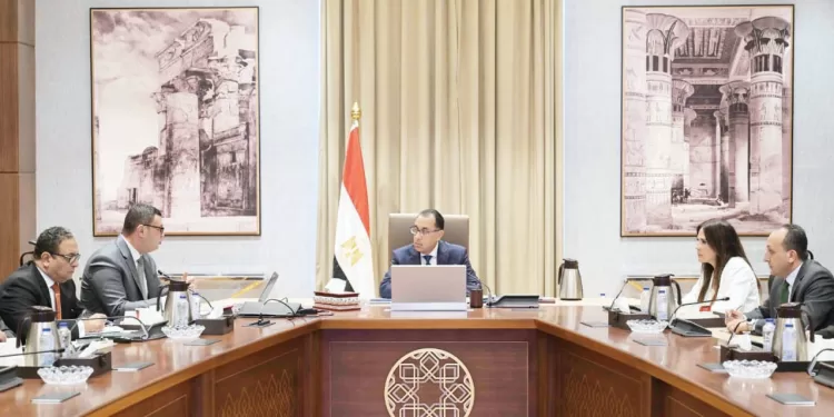 من أجل حياة كريمة: التوسع فى إنشاء محطات معالجة مياه الصرف.. وتفعيل مشاركة القطاع الخاص